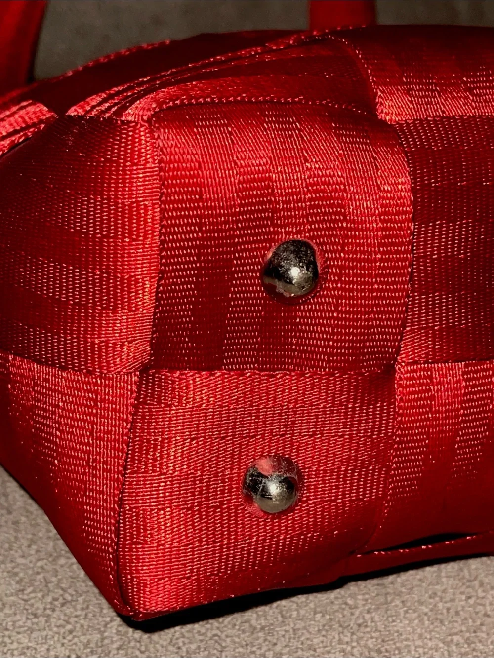 Harvey’s Original Seatbelt Bags Burgundy Red Tote & Mini Purse  Red